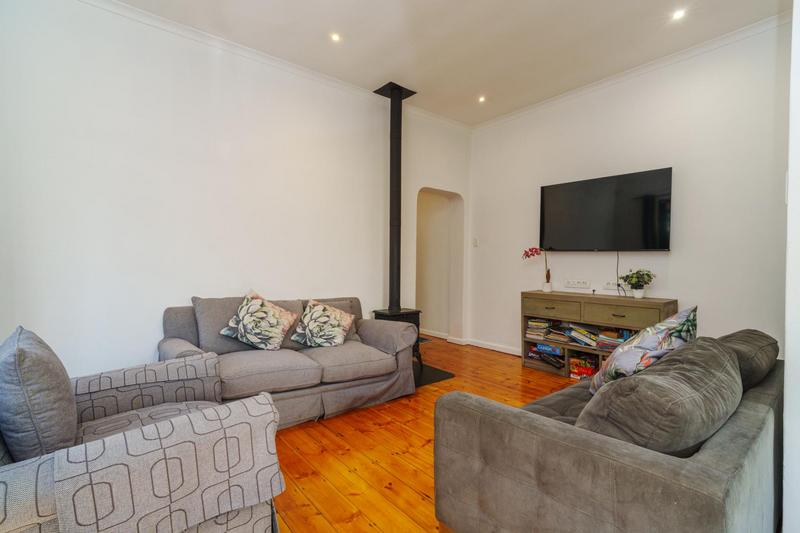 2 Bedroom Property for Sale in Harfield Village Western Cape